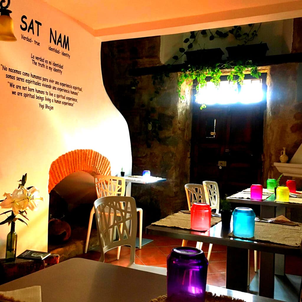 Sat Nam Cafe Vegetariano & Vegano