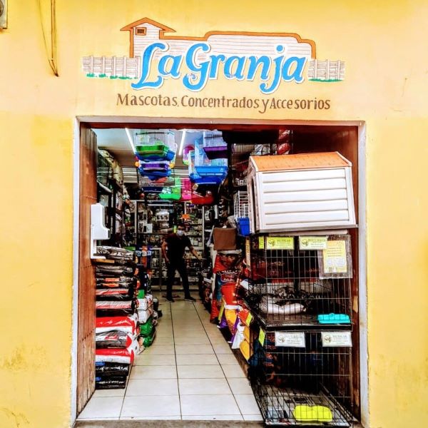 La Granja Pet Store and Supplies