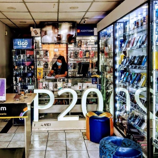 Phone and Accessories Shop