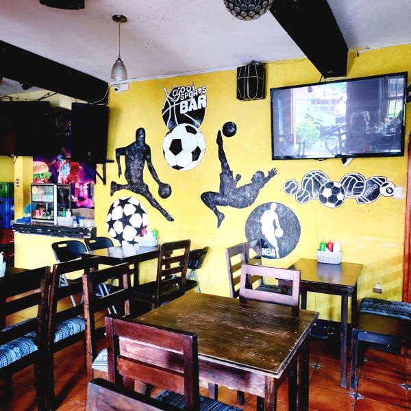 Xajooj Sport Bar San Juan