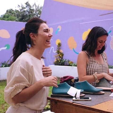 Simple sandal-making class led by skilled art